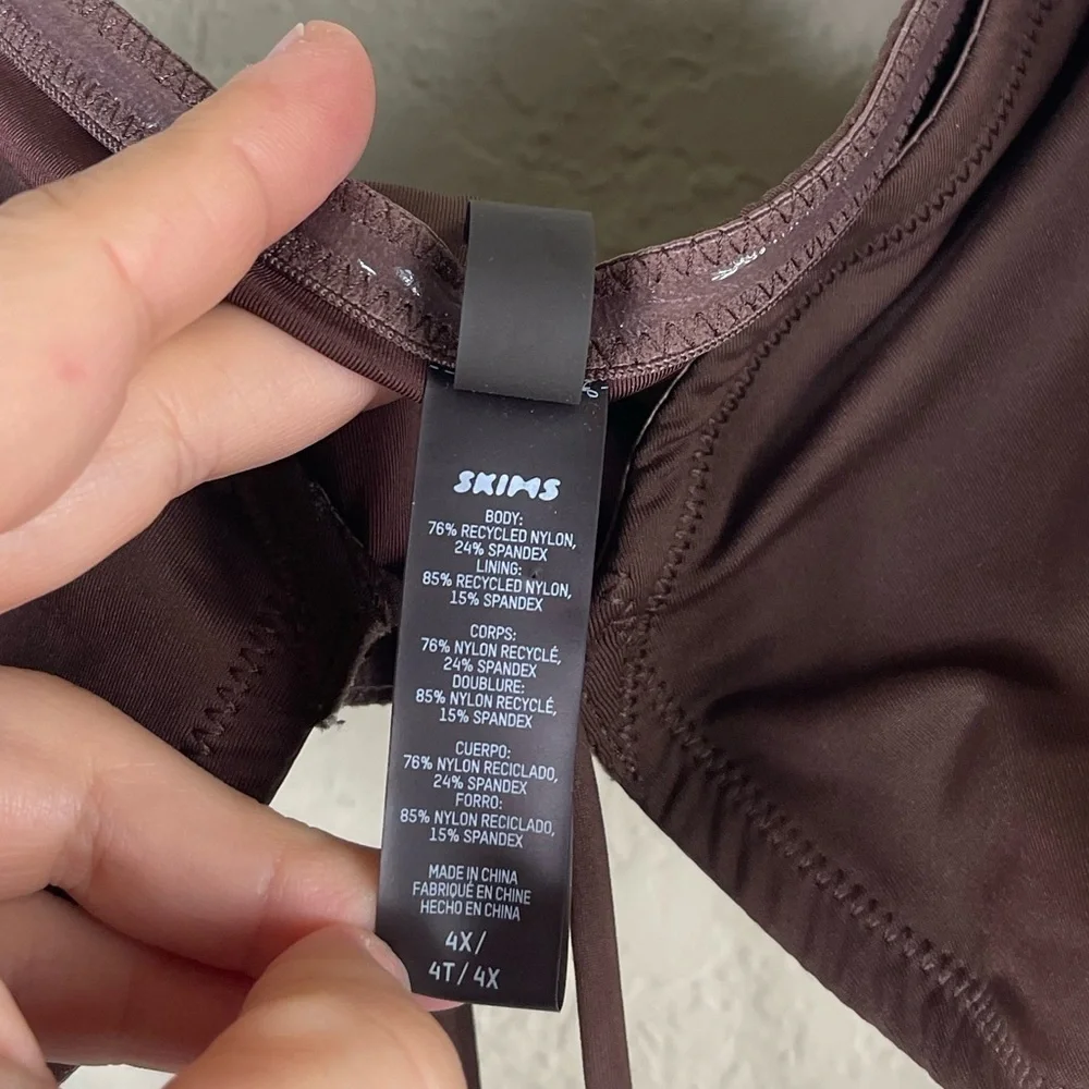 SKIMS Signature Swim Long Sleeve Bikini Top in Cocoa Brown Size 4X